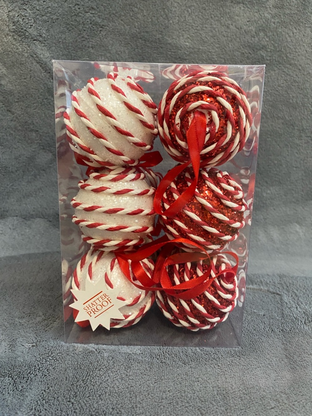 2/$10 - NIB Set of 12 Red and White Twisted Rope Christmas Ornaments